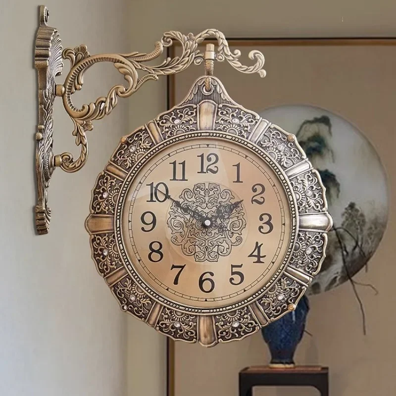 Luxury Lifestyle Design - İskandinav Retro Oturma Odası Duvar Saati